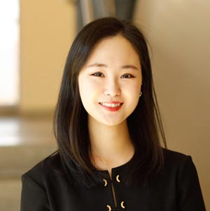 profile image of Hyunjung (Elle) Yoon